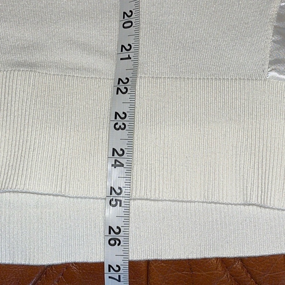 Vila Milano White Wool Blend Multi Fabric Mock-neck Sweater Sz. MD. - Picture 10 of 12